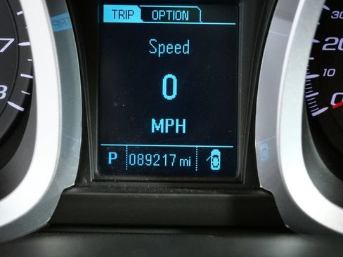 Used 2015 Chevrolet Equinox LT AWD/4WD image 23