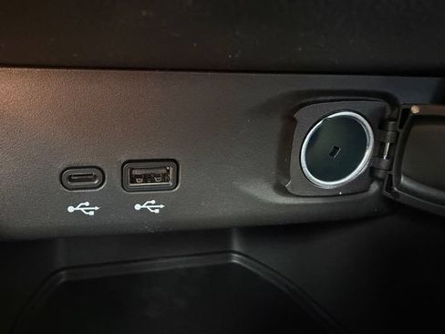 New 2026 Buick Envista Sport Touring w/ Convenience I Package FWD image 24