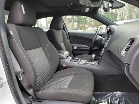 Certified 2022 Dodge Charger SXT w/ Cold Weather Package image 23