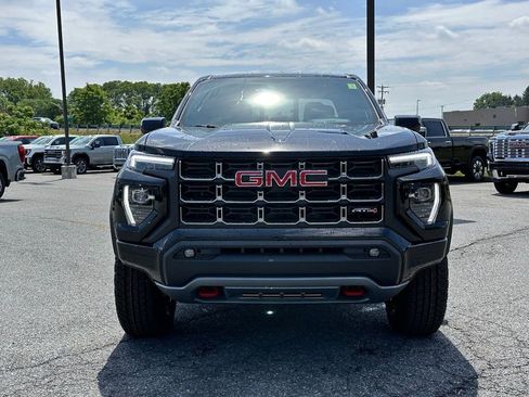 New 2026 GMC Canyon AT4 w/ AT4 Premium Package AWD/4WD image 4