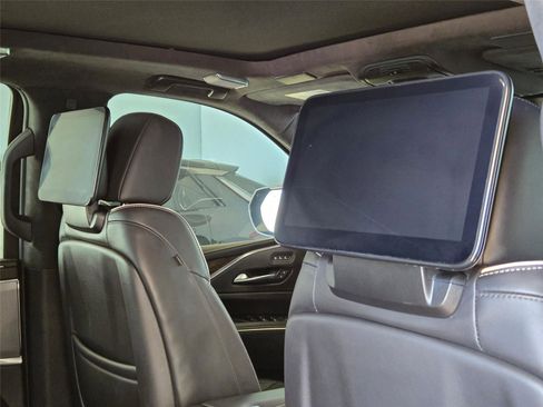 Used 2023 Cadillac Escalade Premium Luxury Platinum w/ LPO, Floor Liner Package AWD/4WD image 31