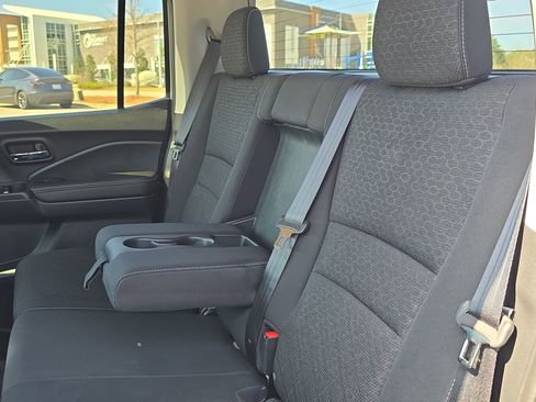 Used 2024 Honda Ridgeline Sport image 14