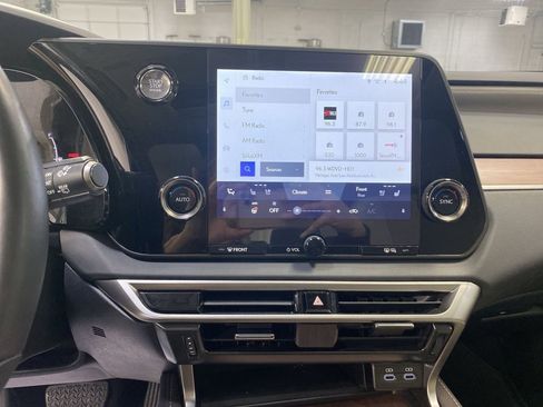 Used 2024 Lexus RX 350 Premium w/ Accessory Package image 18