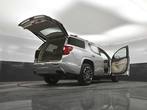 Used 2020 GMC Acadia Denali w/ LPO, Adventure Package AWD/4WD image 44