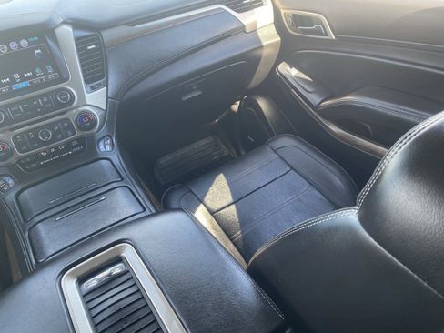 Used 2018 GMC Yukon Denali w/ Open Road Package image 15