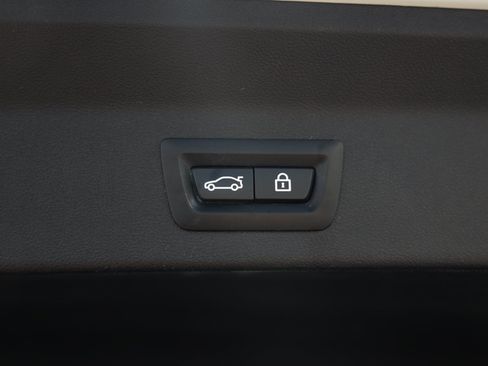 Used 2019 BMW X3 sDrive30i w/ Convenience Package RWD image 25