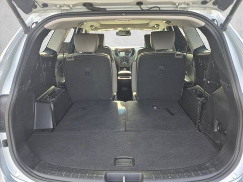 Used 2018 Hyundai Santa Fe Limited FWD image 6