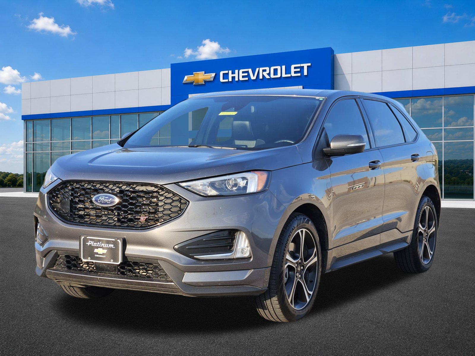 Used 2023 Ford Edge ST AWD/4WD image 2