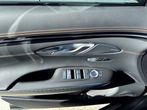 New 2026 Genesis GV70 2.5T Sport Prestige AWD/4WD image 17