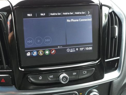 Used 2023 Chevrolet Traverse LT FWD image 21
