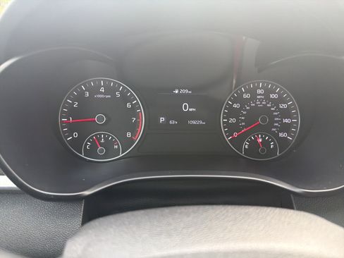 Used 2019 Kia Optima LX image 9