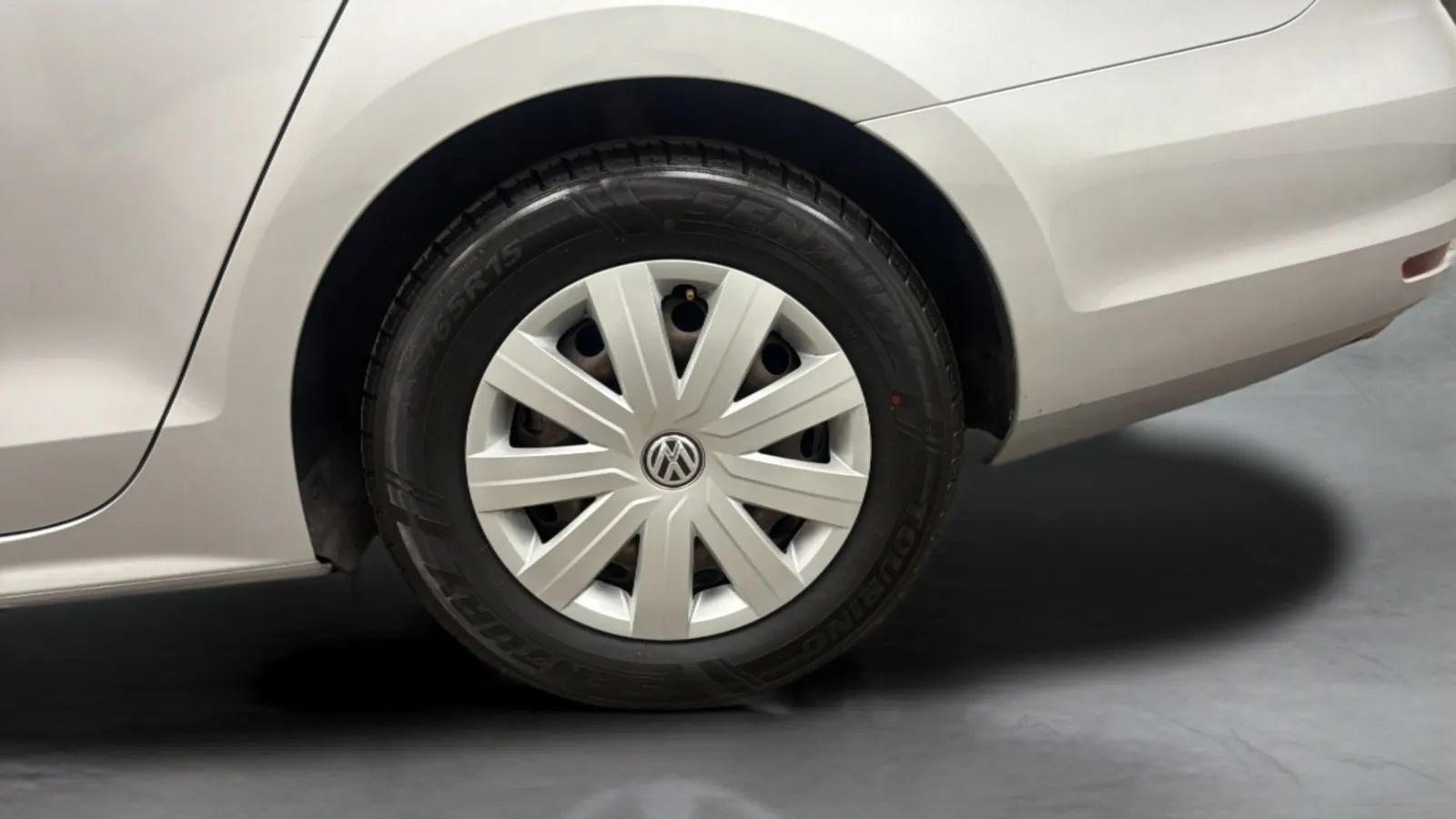 Used 2015 Volkswagen Jetta S FWD image 26