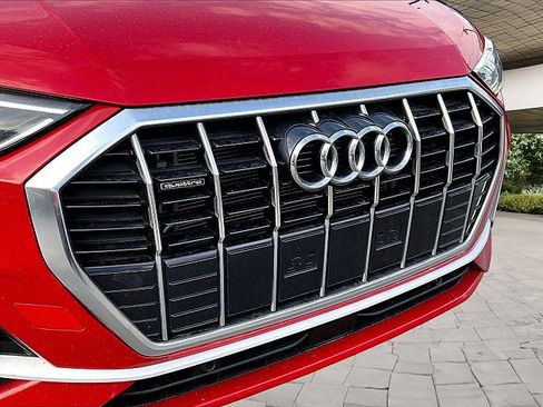 Used 2023 Audi Q3 2.0T Premium AWD/4WD image 24