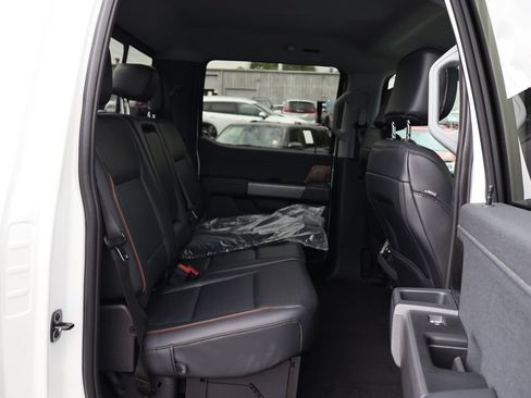 New 2026 Ford F350 Lariat w/ Black Appearance Package AWD/4WD image 24