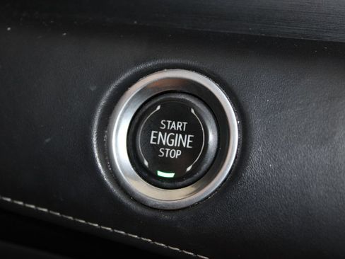 Used 2021 Cadillac Escalade ESV Sport Platinum AWD/4WD image 47