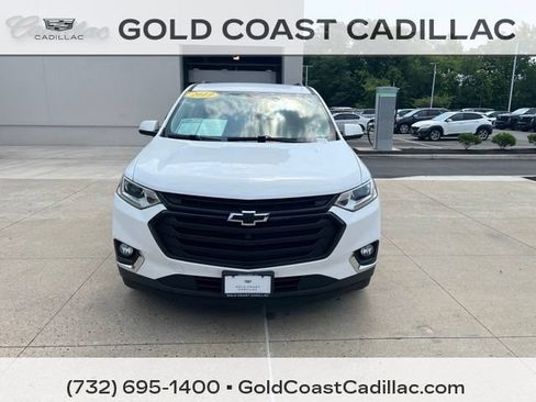 Used 2019 Chevrolet Traverse LT w/ LPO, Black Accent Package AWD/4WD image 5