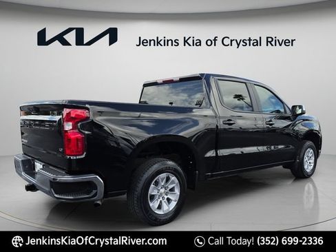 Used 2025 Chevrolet Silverado 1500 LT RWD image 5