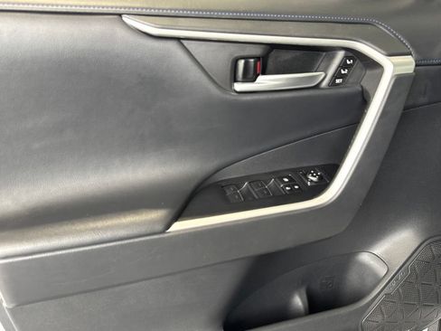 Certified 2023 Toyota RAV4 XSE AWD/4WD image 20