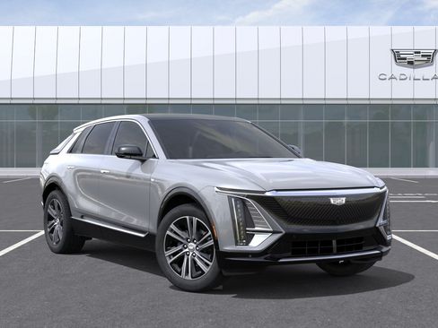 New 2026 Cadillac Lyriq Luxury RWD image 7