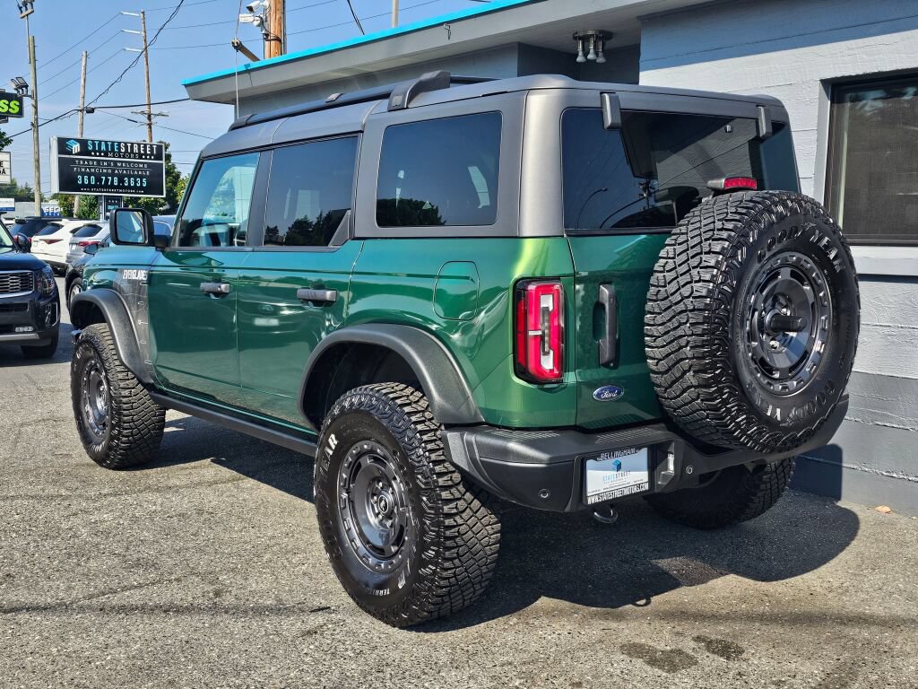 Used 2024 Ford Bronco Everglades AWD/4WD image 3