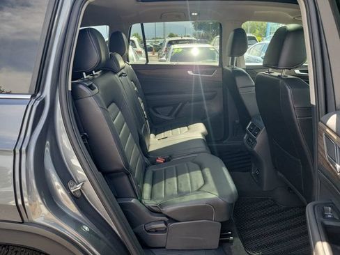 Certified 2024 Volkswagen Atlas SEL AWD/4WD image 8