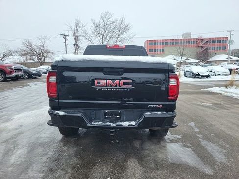 Used 2023 GMC Canyon AT4 image 4