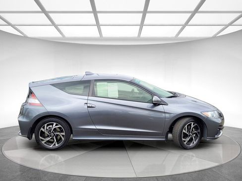 Used 2016 Honda CR-Z EX image 2