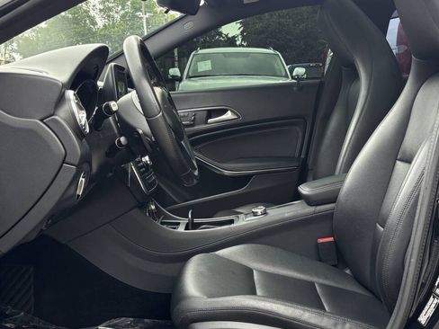 Used 2014 Mercedes-Benz CLA 250 4MATIC image 13