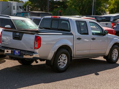 Used 2020 Nissan Frontier SV RWD image 5