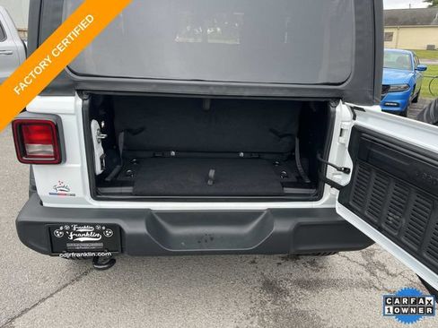 Used 2025 Jeep Wrangler Sport AWD/4WD image 11