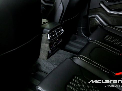 Used 2025 Lamborghini Urus S AWD/4WD image 17