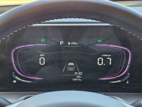 Used 2025 Kia Telluride S image 15