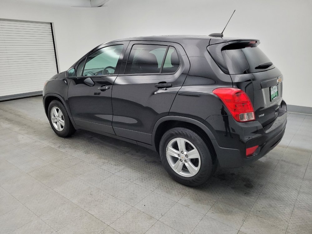 Used 2020 Chevrolet Trax LS w/ Tint and Cruise Package FWD image 3