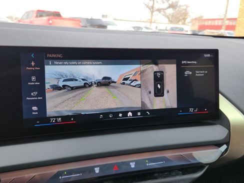 Certified 2025 BMW X3 xDrive30i image 18