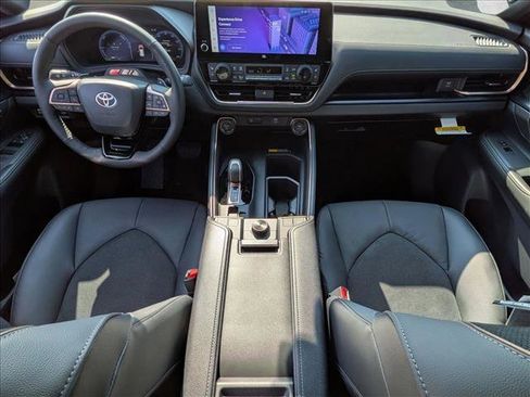 New 2026 Toyota Grand Highlander AWD Hybrid image 14