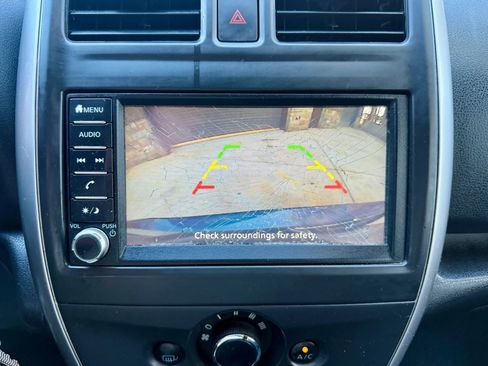 Used 2019 Nissan Versa Note SV image 16