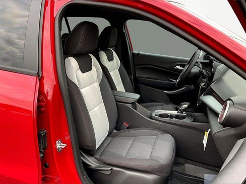 New 2026 Chevrolet Trax RS w/ Driver Confidence Package image 13