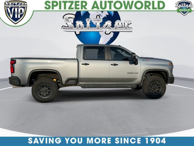 Used 2024 Chevrolet Silverado 2500 ZR2 w/ ZR2 Bison Edition AWD/4WD image 10