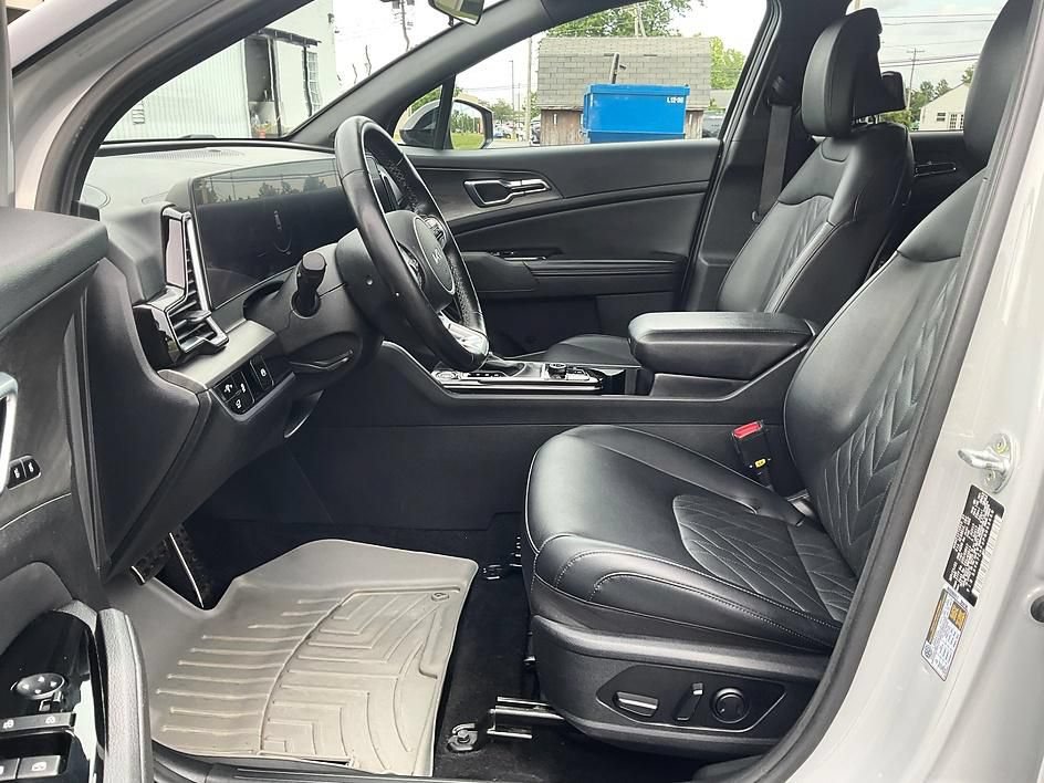 Used 2023 Kia Sportage X-Pro AWD/4WD image 3