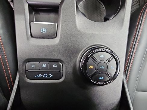 Used 2025 Ford Ranger Raptor AWD/4WD image 17