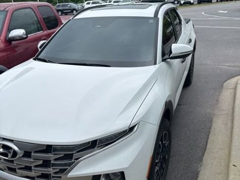 Used 2023 Hyundai Santa Cruz SEL w/ Activity Package AWD/4WD image 3