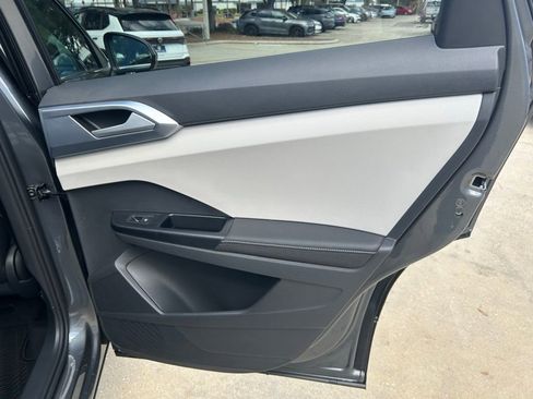 New 2026 Volkswagen Taos SE image 87