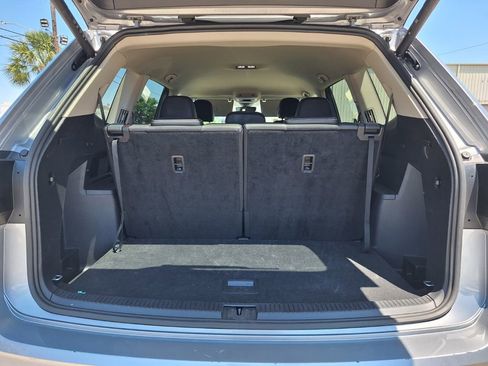 Used 2025 Volkswagen Atlas SE FWD image 23