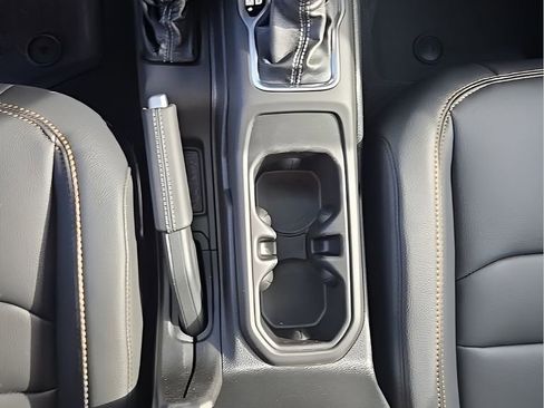 New 2025 Jeep Gladiator Sport image 26