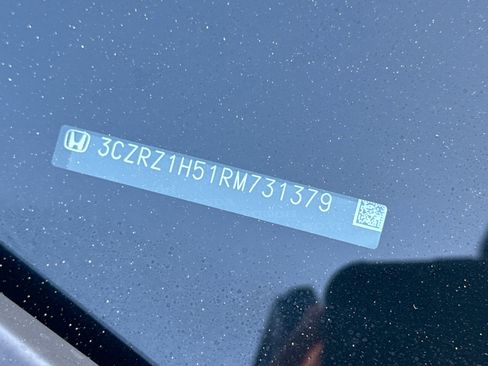 Used 2024 Honda HR-V Sport image 36