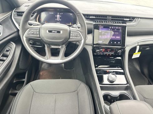 New 2026 Jeep Grand Cherokee Laredo X AWD/4WD image 20