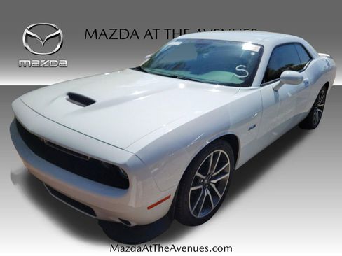 Used 2023 Dodge Challenger R/T image 1