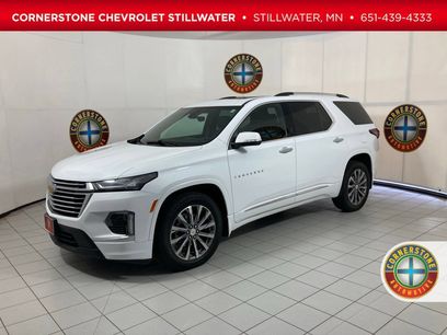 Used 2023 Chevrolet Traverse Premier w/ LPO, Floor Liner Package