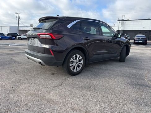 Used 2023 Ford Escape Active image 4