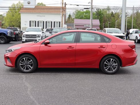 Used 2024 Kia Forte LXS FWD image 16